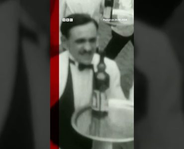 Paris's waiter race has returned after 13 years. #Paris #BBCNews #Shorts