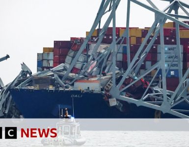 Baltimore bridge: Two bodies recovered from truck under water | BBC News