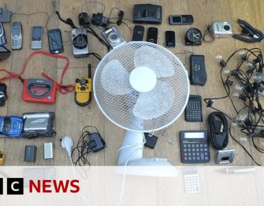 E-waste 'drawers of doom' growing, say campaigners | BBC News