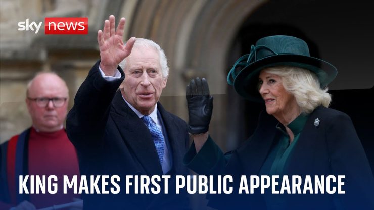 King makes first public appearance since cancer diagnosis